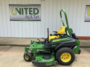 Main image John Deere Z930M